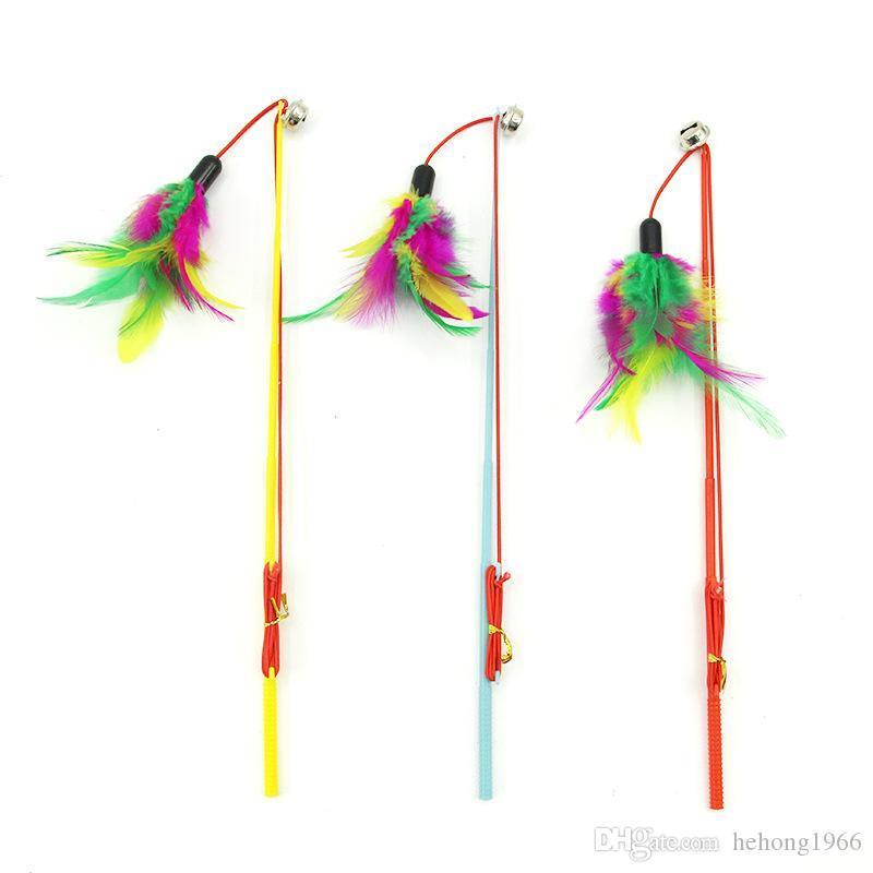 Caña Con Plumas Y Cascabel