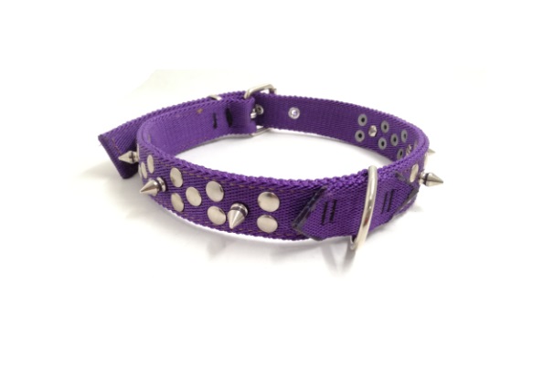 COLLAR ANCHO DOBLE TACHAS HEAVY FANTASIA 68X3CM MISTER HUESO